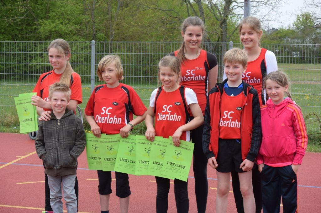 2015 04 25 Sportfest in Villmar 014 ein Teil der SCO-Mannschaft in Villmar