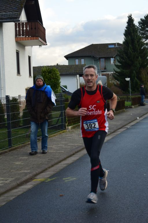 03_2015 11 28 Dorflauf in Villmar, 10 Km-Kreis-M., SCO-Vereins-M. 050 neue Bestzeit für Stefan Spranger, erstmals unter 40 Minuten