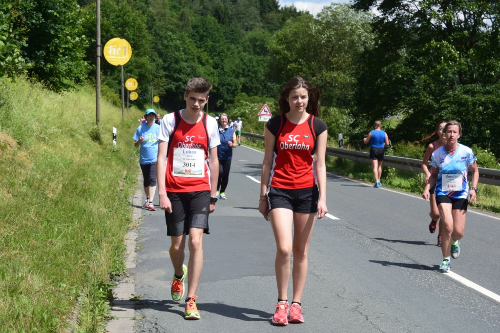 DSC_3004 Lukas und Hannah auf dem Rückweg von Weilmünster